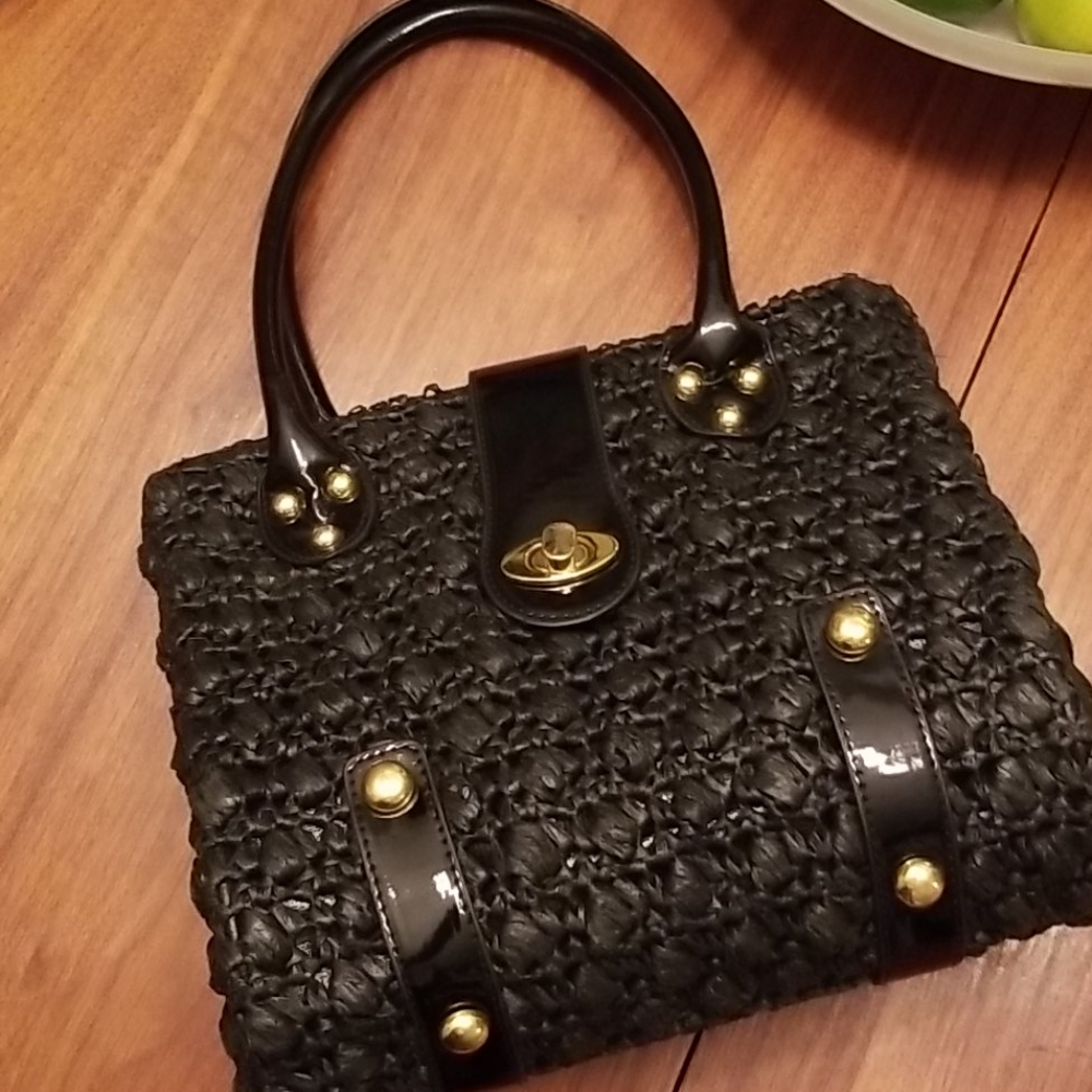Magid Black straw and vegan patent leather purse!